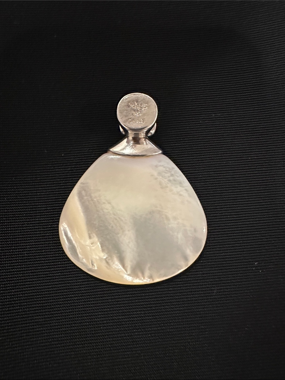 Rage 925 Sterling Silver and Pink Mother of Pearl Pendant - Picture 4 of 5